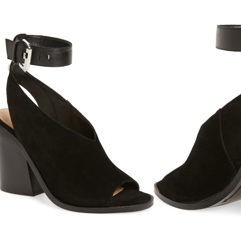 Marc Fisher Vidal ankle bootie